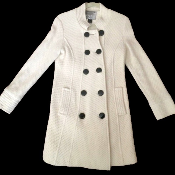 MAC & JAC Jackets & Blazers - MAC & JAC White Coat  Size L